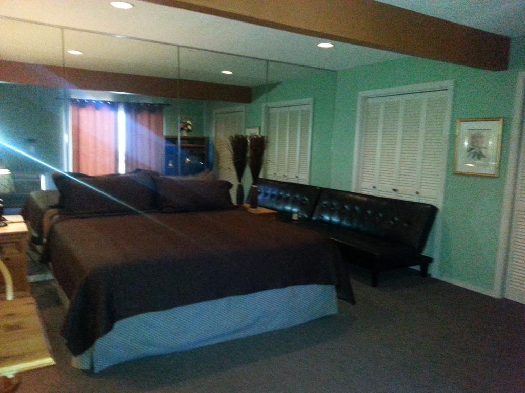 Lodge At Turkey Cove Canyon Lake Exterior foto