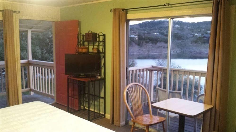 Lodge At Turkey Cove Canyon Lake Exterior foto